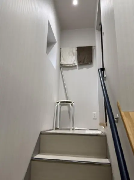 浜町の事務所仕様店舗物件の共用部