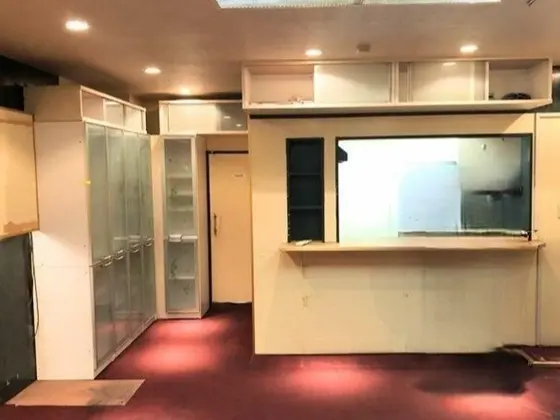 スナック・パブの居抜き物件の内装