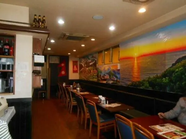 インド・ネパール料理の居抜き物件の内装