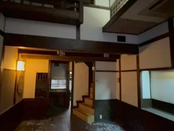 うどん・そばの居抜き物件の内装