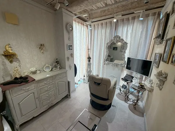 築地の美容室・理容室居抜きの内装