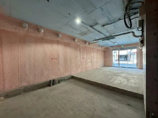 木場のスケルトン物件の内装