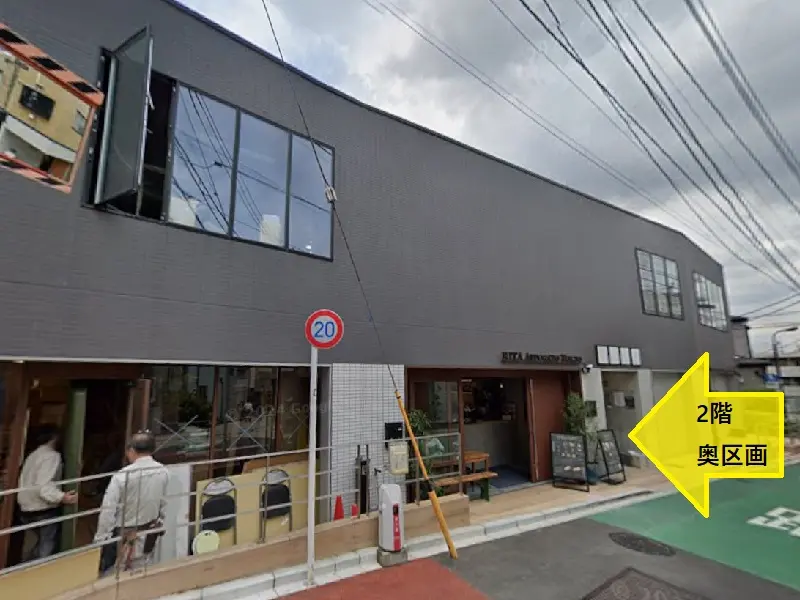 神楽坂のスケルトン店舗物件の外観