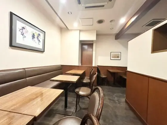 越谷の居抜き店舗の内装