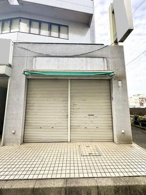 越谷のカフェ・喫茶店居抜きの外観