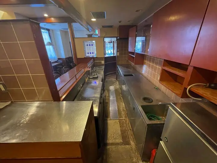 越谷のカフェ・喫茶店居抜きの厨房