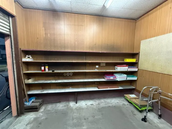 元住吉のスケルトン物件の内装