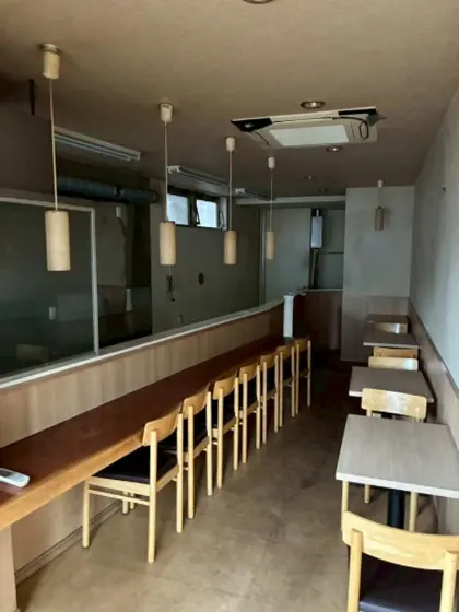 方南町の居抜き店舗の内装