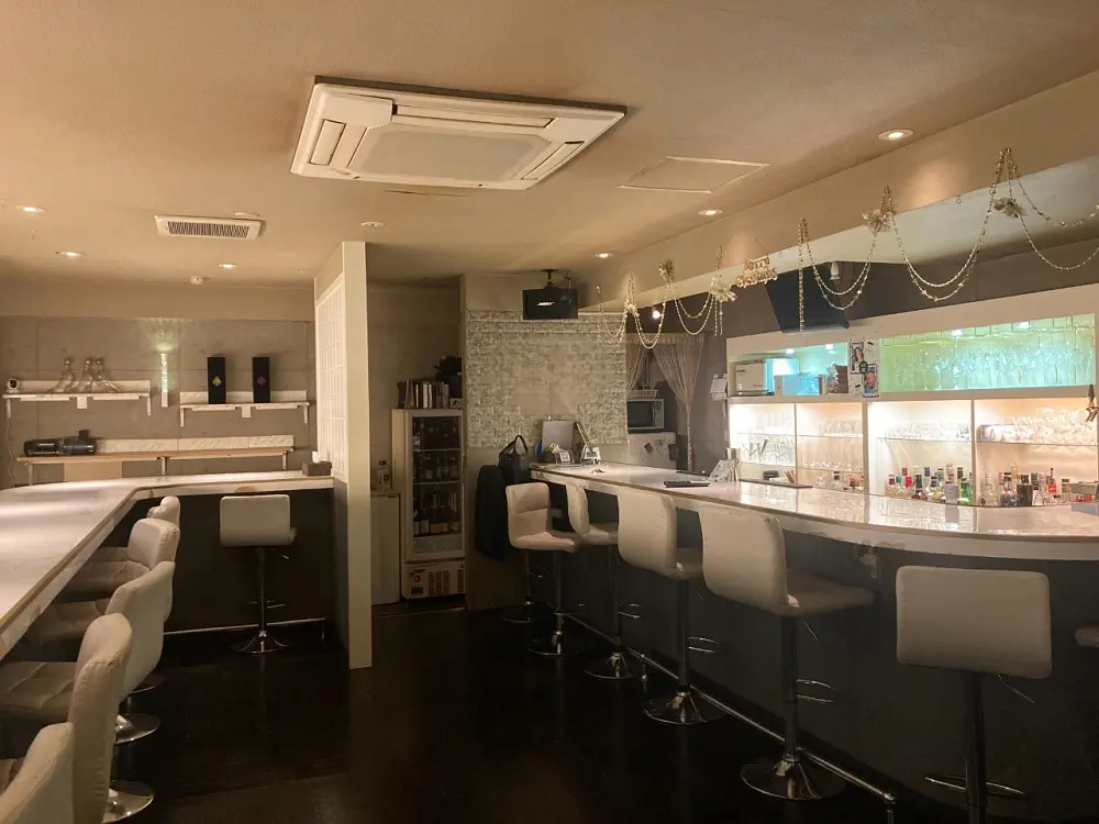 池袋の居抜き店舗の内装