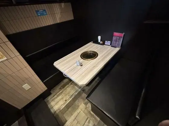 野方の焼肉屋居抜きの内装