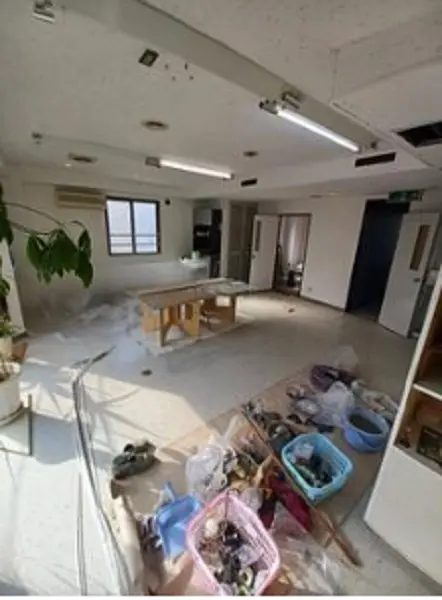 貸店舗(事務所仕様)の内装