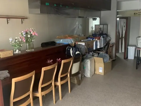 大神宮下のカフェ・喫茶店居抜きの内装