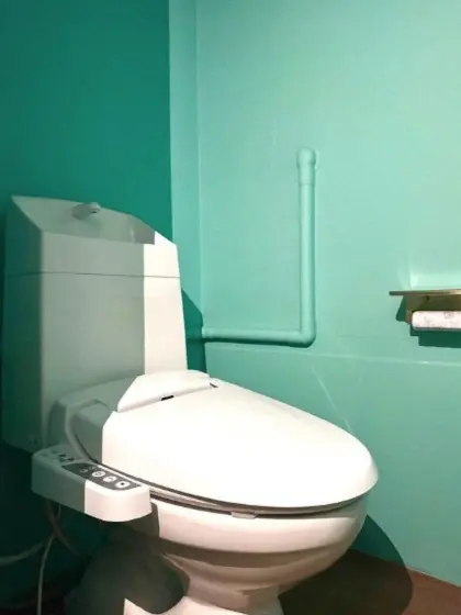 物販の居抜き物件のトイレ