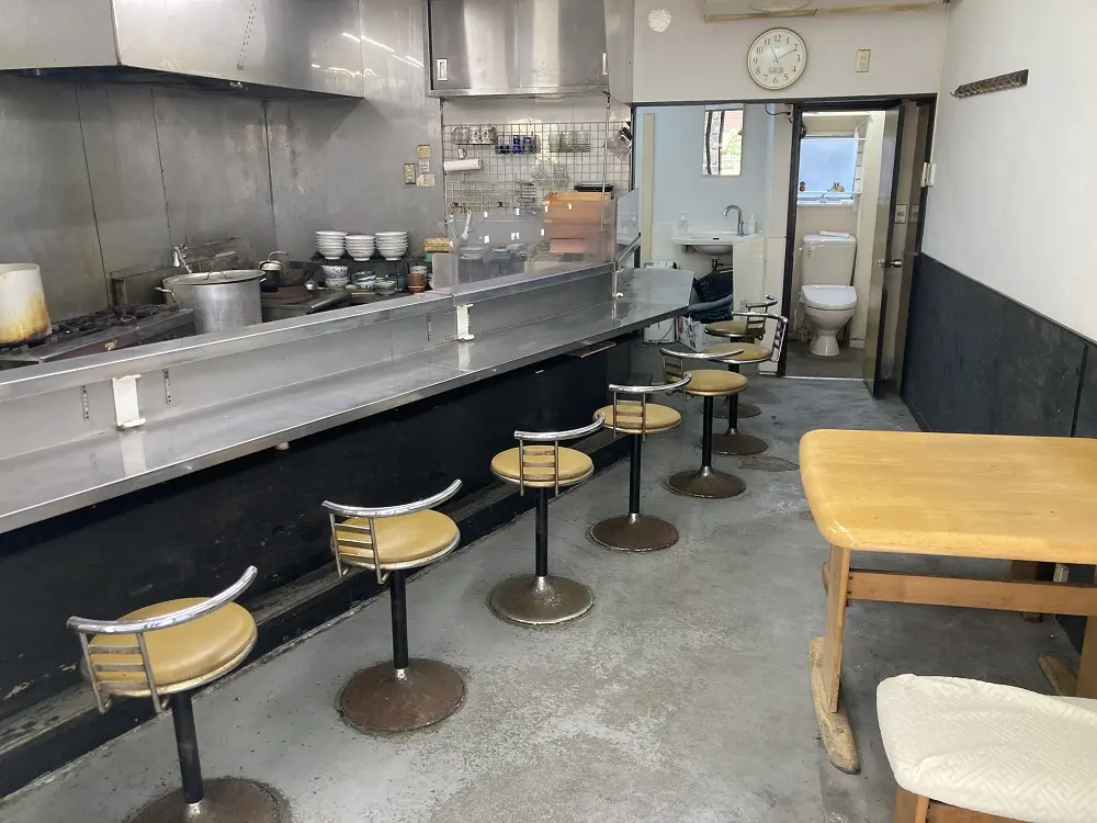 南砂町のラーメン居抜きの内装