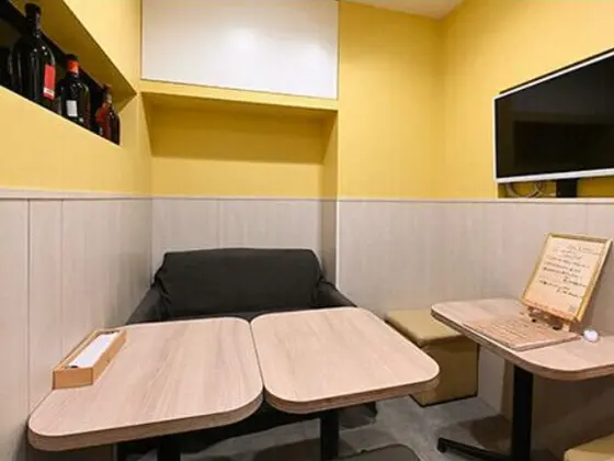 国立の居抜き店舗の個室