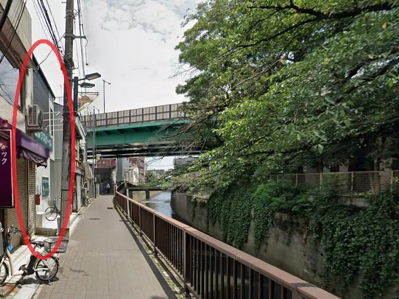 貸店舗(事務所仕様)の外観