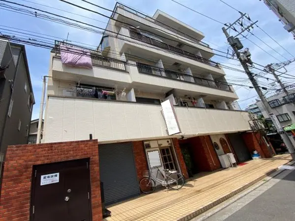 駒込のスナック・パブ居抜きの外観