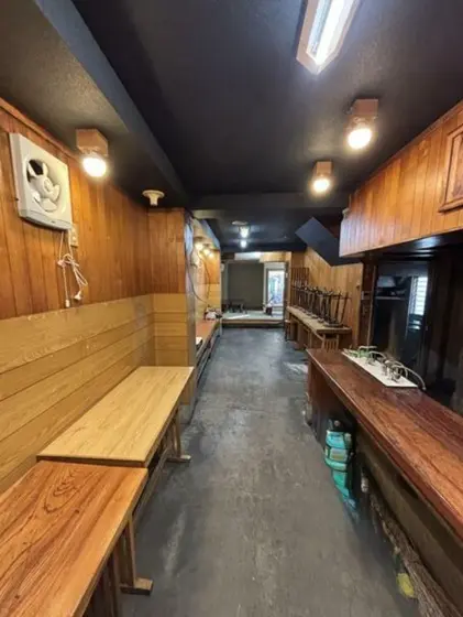 居酒屋の居抜き物件の内装