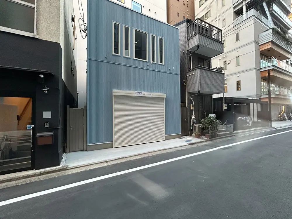 貸店舗(スケルトン)の外観