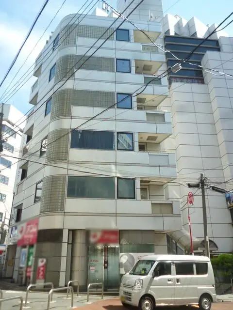 大井町のスケルトン店舗物件の外観