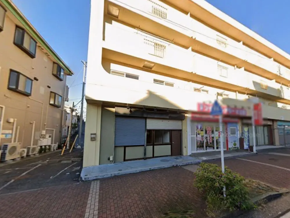 三ツ境のスケルトン店舗物件の外観