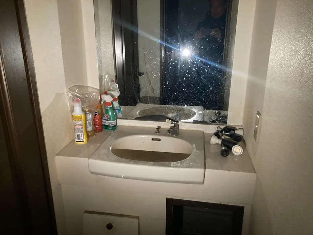 貸店舗(スケルトン)の内装