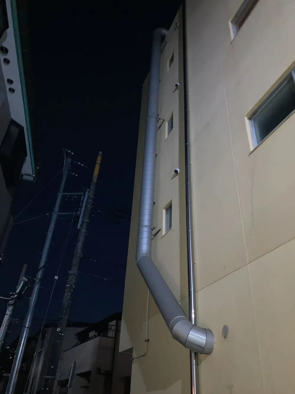 貸店舗(スケルトン)の排気設備