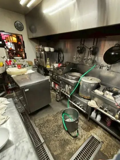 横浜の居抜き店舗の厨房