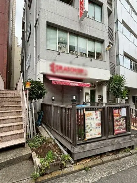 横浜の居抜き店舗の外観