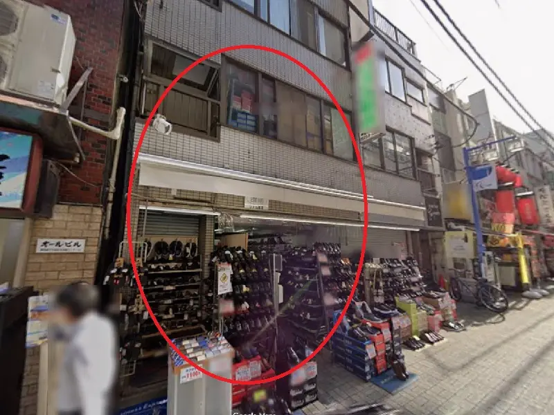 神田のスケルトン店舗物件の外観