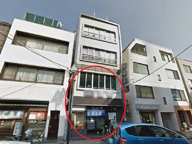 貸店舗(スケルトン)の外観