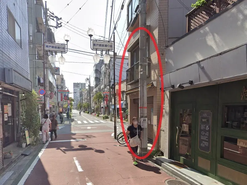 貸店舗(スケルトン)の外観