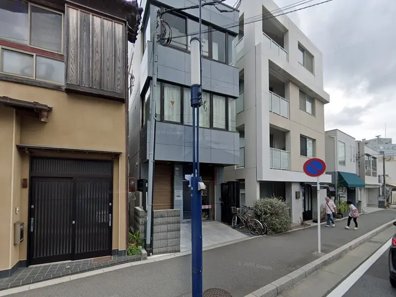 貸店舗(事務所仕様)の外観