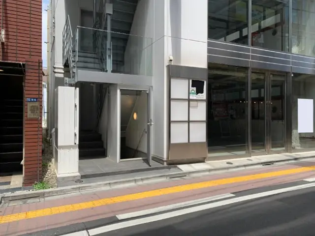 貸店舗(スケルトン)の内装