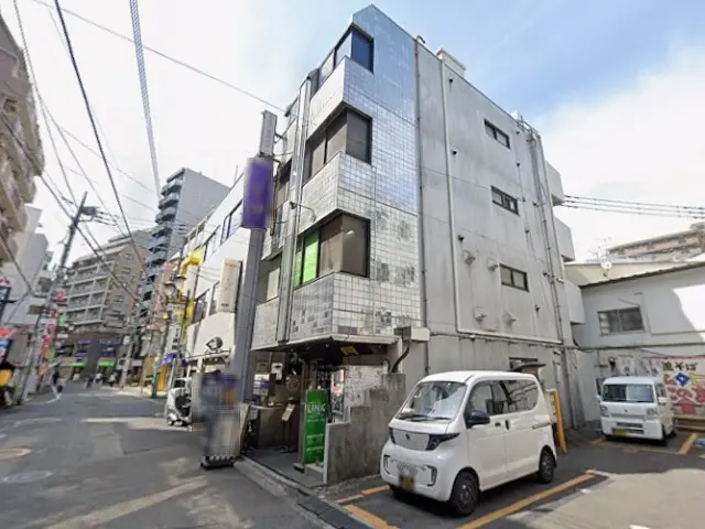 国分寺のスケルトン店舗物件の外観