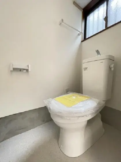 貸店舗(スケルトン)のトイレ