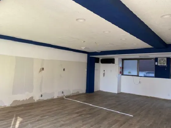 貸店舗(事務所仕様)の内装