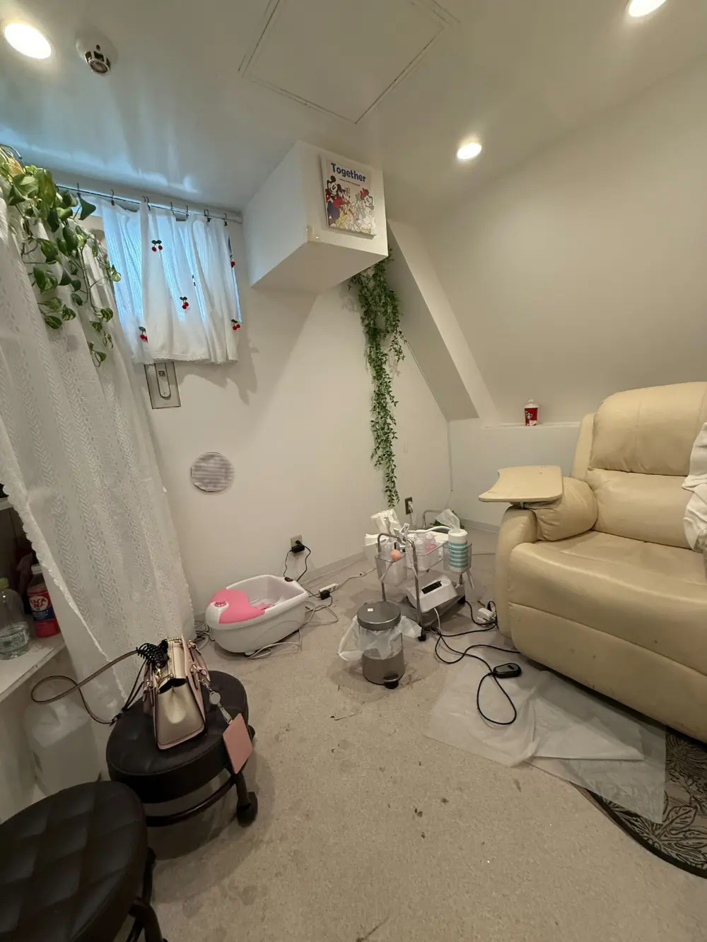 エステの居抜き物件の内装