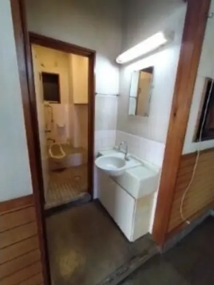 貸店舗(事務所仕様)の内装