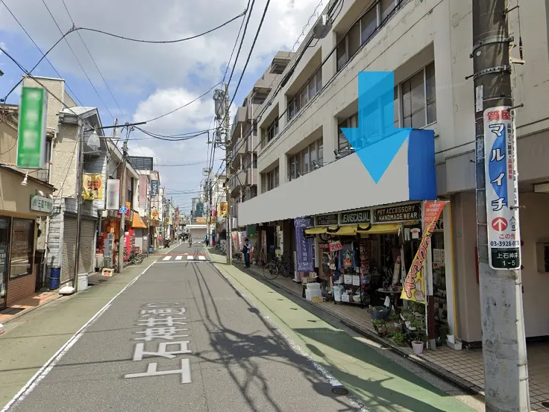 貸店舗(スケルトン)の外観