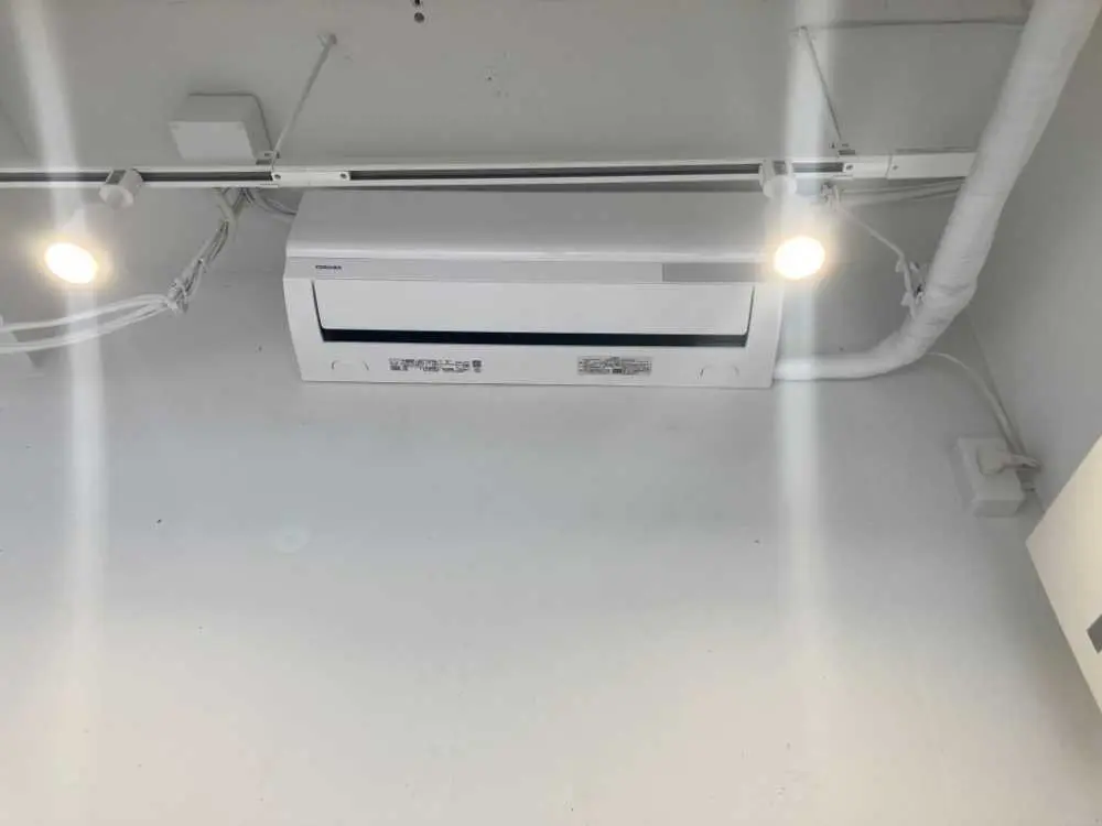 貸店舗(事務所仕様)の内装