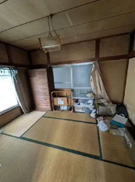 西葛西のスケルトン店舗物件の内装