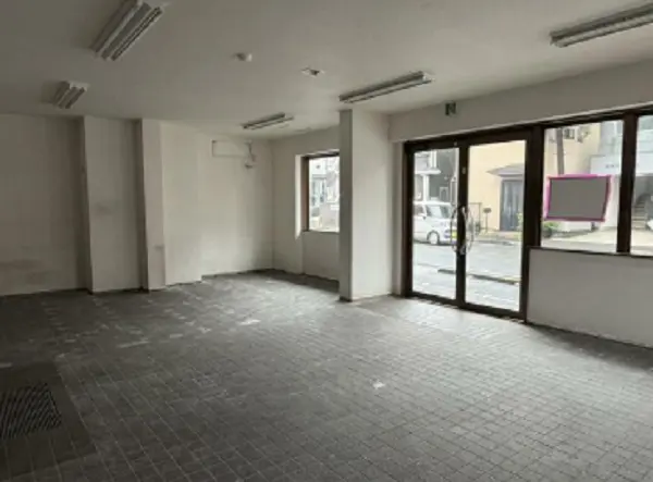 東大和市のスケルトン物件の内装