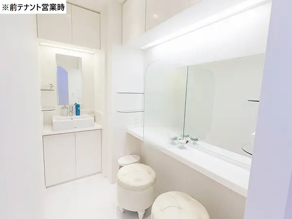 表参道のエステ居抜きの内装