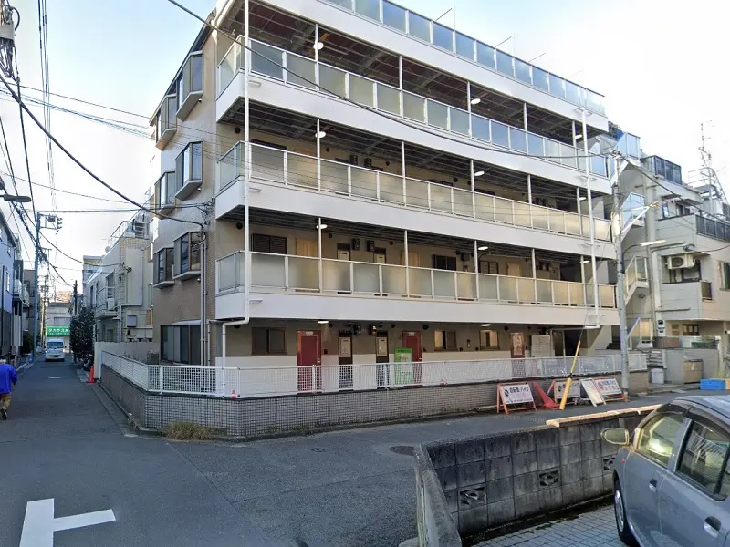 東長崎のスケルトン店舗物件の外観