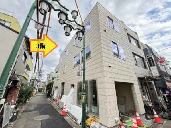 学芸大学のスケルトン店舗物件の外観