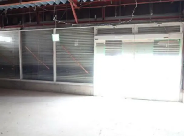 貸店舗(スケルトン)の内装