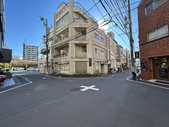 スナック・パブの居抜き物件の外観