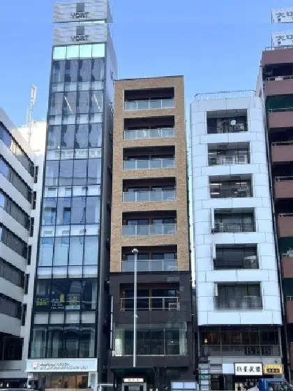 貸店舗(スケルトン)の外観