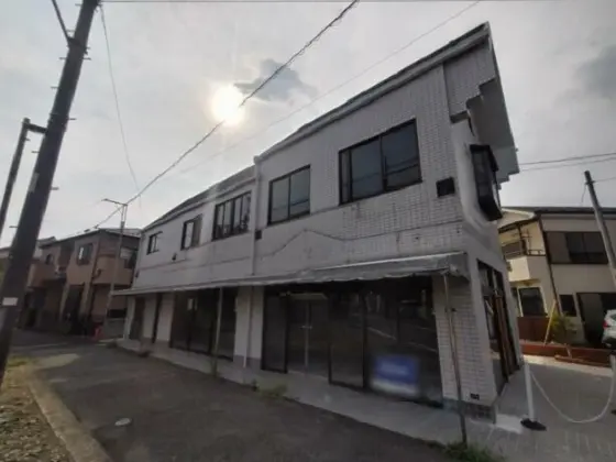 八王子のスケルトン店舗物件の外観